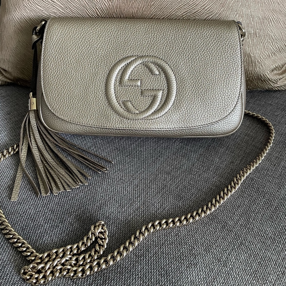 Gucci Soho chain metalic nude cross body bag✨